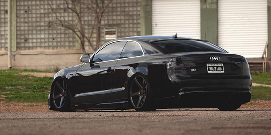 Audi S5  | vyriskumas.eu